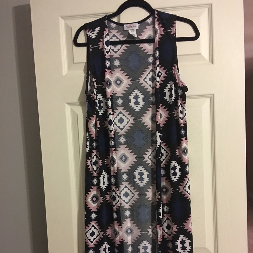 SOLD!!!!   NWOT The Zig Zag Stripe long best